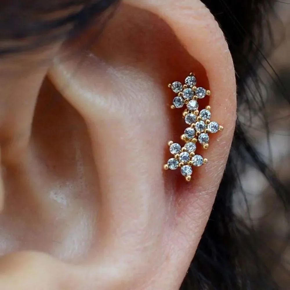 Diamond flower earring  A277